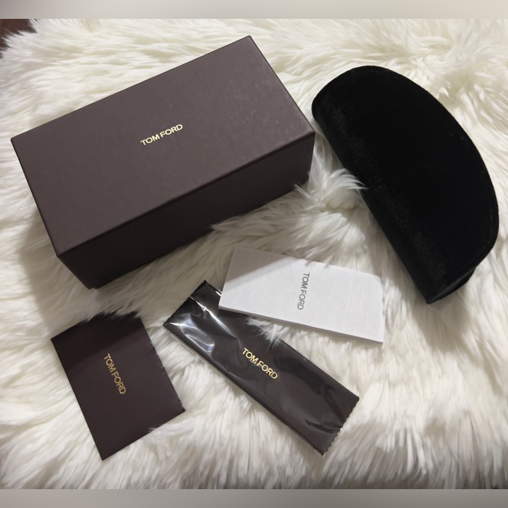TOM FORD Goldie FT1092 Rose Gold/Havana Brown Butterfly Ladies Sunglasses - Picture 9 of 13